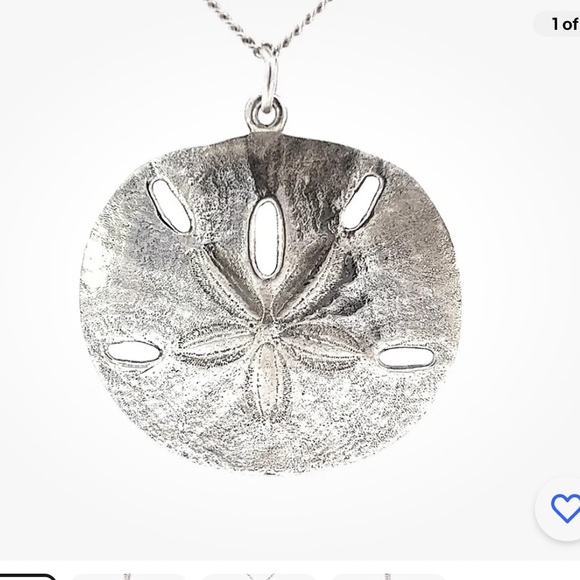 RARE JAMES AVERY STERLING
SILVER EXTRA LARGE SAND DOLLAR
NECKLACE - Picture 3 of 7